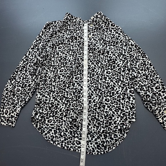 LOFT Petites Blouse Women's S Leopard Print Long Sleeve Button Front Career - Picture 4 of 8